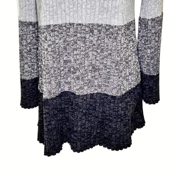 Style & Co. Gray Black Striped Color Block Bell Sleeve Tunic Sweater - Picture 3 of 9